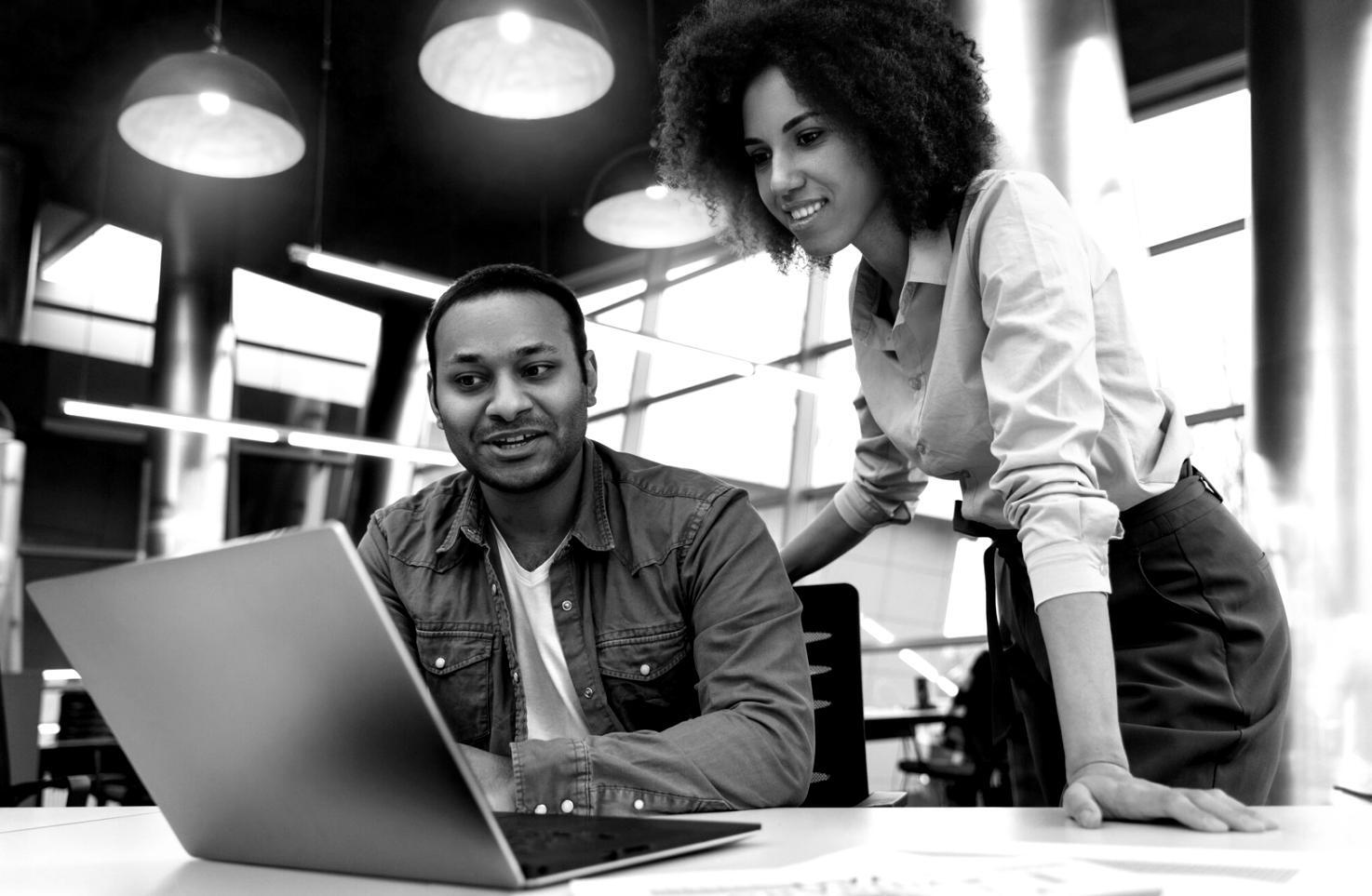 Moderne Remote-Learning Arbeitsplatzgestaltung